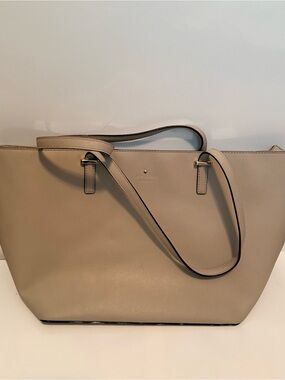 kate spade Beige Leather Tote Shoulder Bag